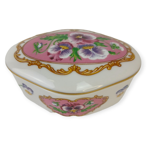 Heritage House VTG 1990 Love Songs to Remember -Hawaiian Wedding Song Music Box - Picture 1 of 7
